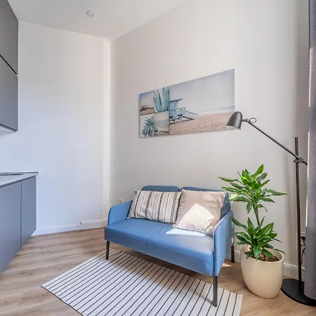 Prestigious Former Library - Perfect Location Appartamento